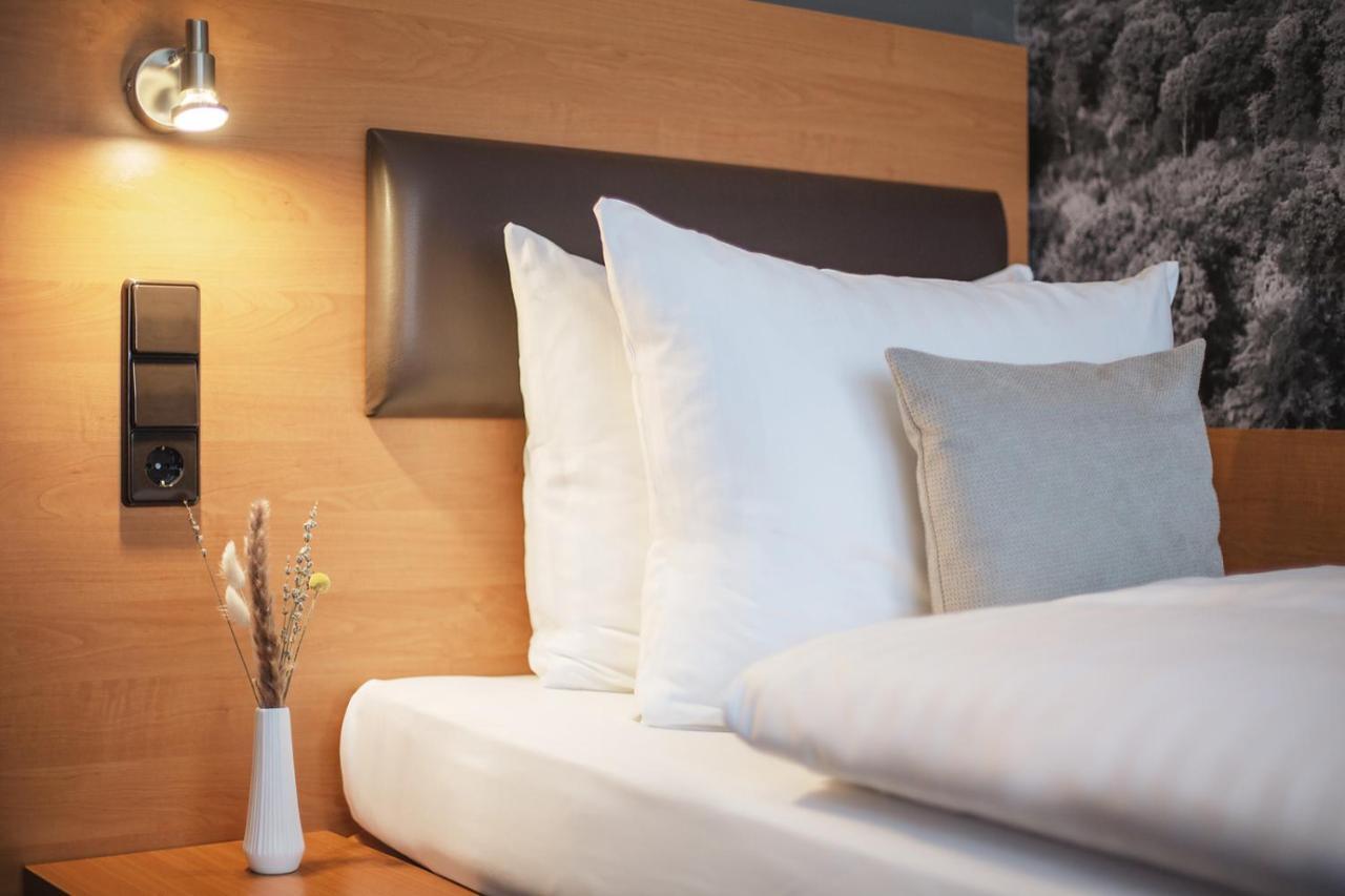 שטוטגרט Novum Hotel Bruy מראה חיצוני תמונה