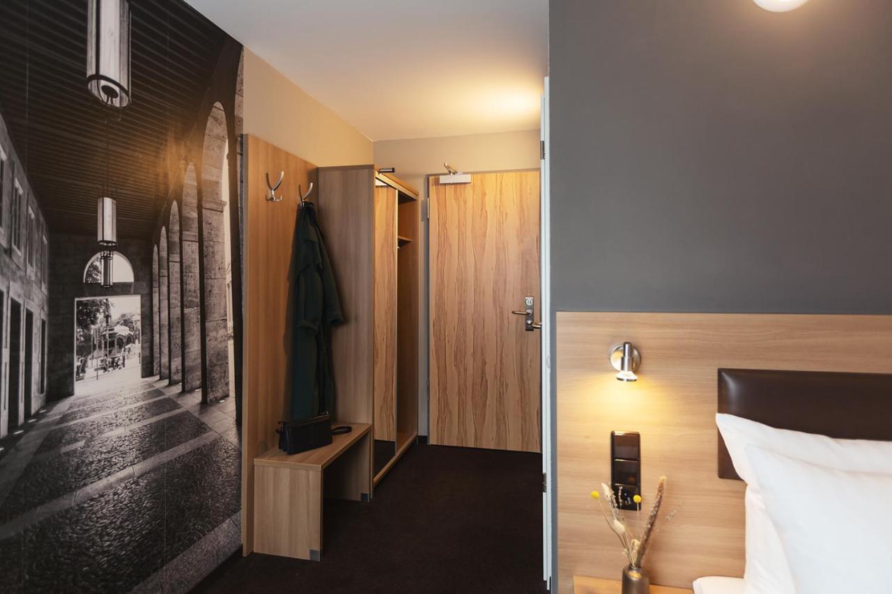 שטוטגרט Novum Hotel Bruy מראה חיצוני תמונה